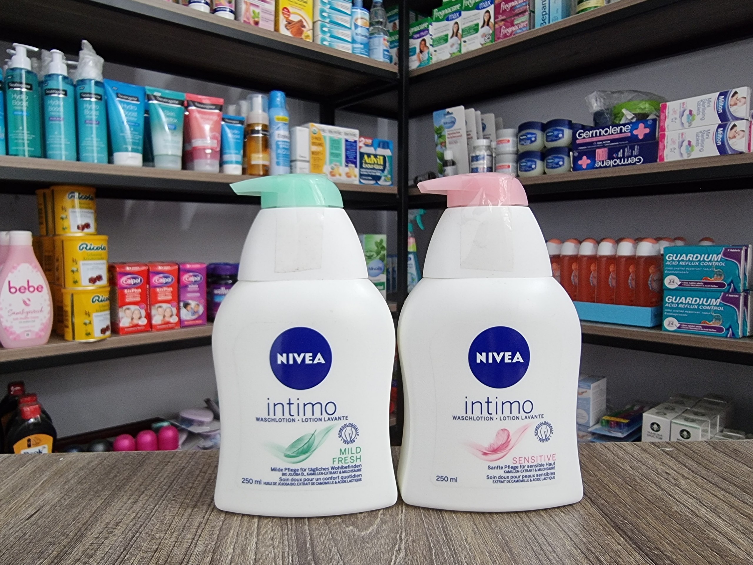 Rửa phụ khoa NIVEA Intimo dạng sữa 250ml