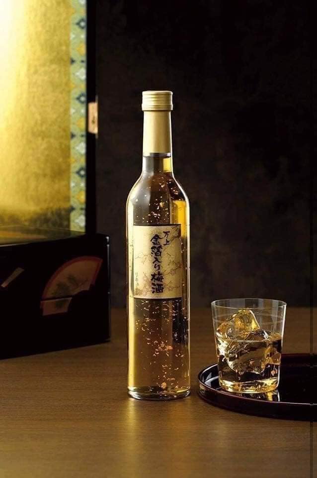 Rượu mơ vảy vàng Kikkoman Nhật chai 500ml